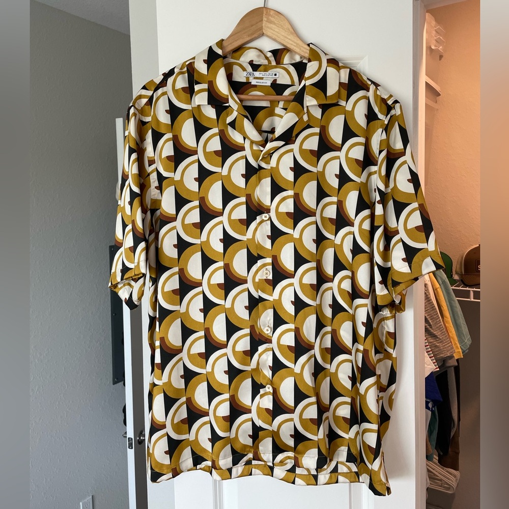 Zara Printed Short Sleeve Shirt